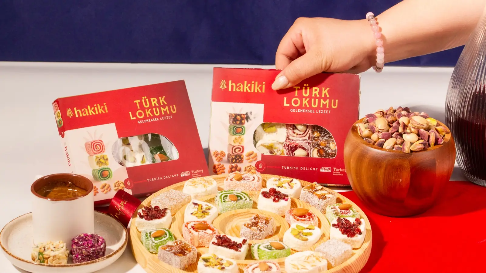 Hakiki Gıda lokum ve kahve sunumu